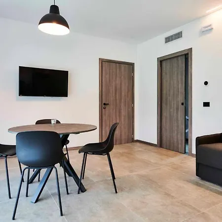Apartmentsgarda Apartamento *