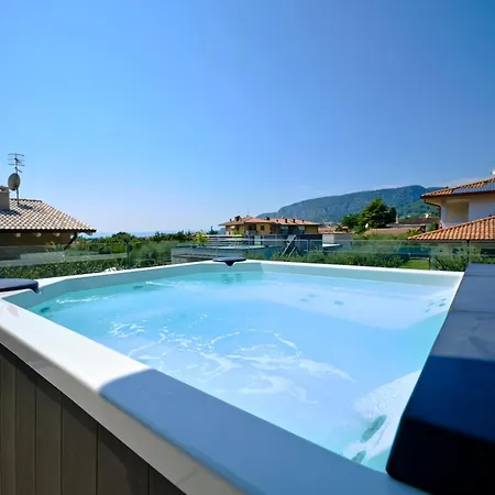 Apartmentsgarda * ガルダ