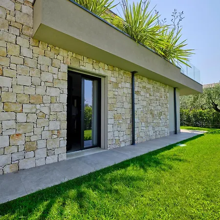 アパート Apartmentsgarda