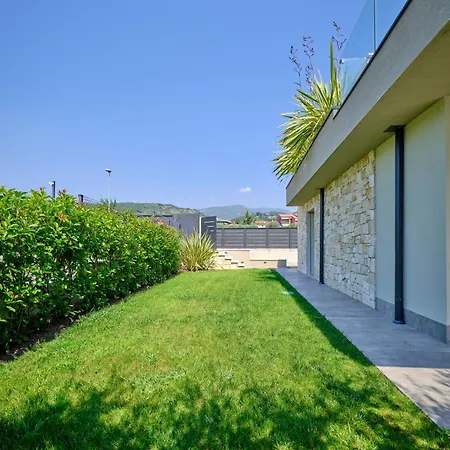 アパート Apartmentsgarda *