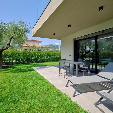 Apartmentsgarda * ガルダ